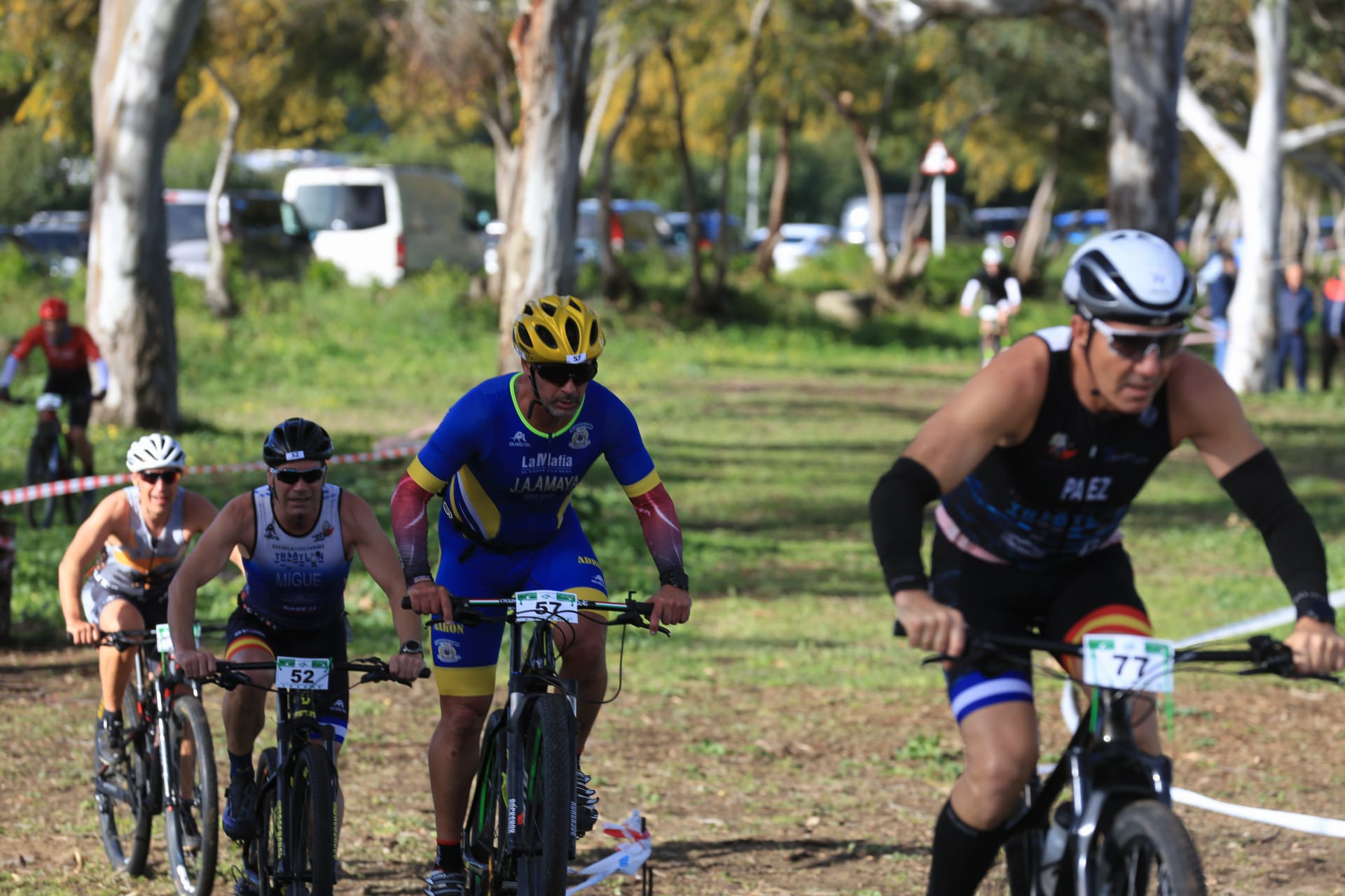 Fotos: Más de 120 duatletas en la I Duatlón Cros Villa de Puerto Real