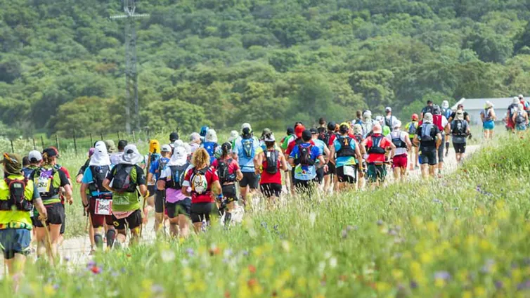 Los 101 kilómetros de La Legión: 9.000 deportistas participan en la edición de 2024