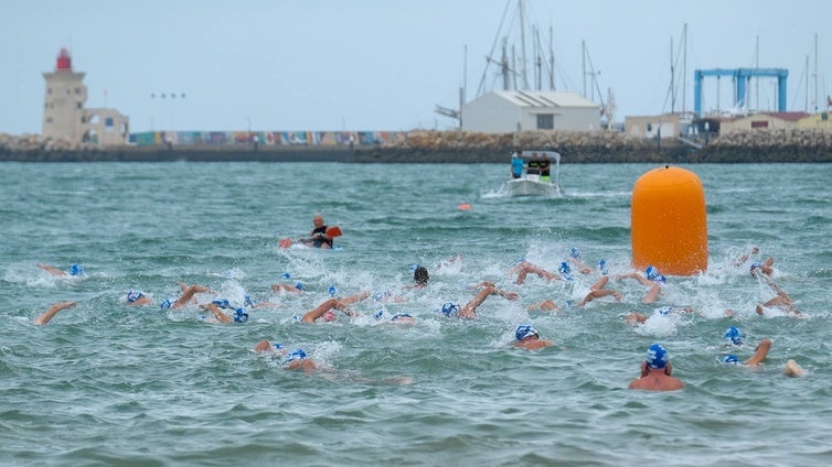 Fotos: XV Travesía a nado El Puerto de Santa María