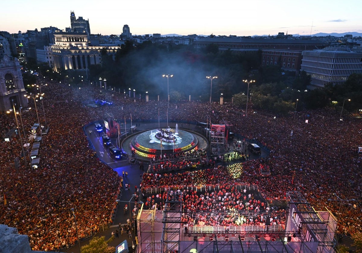 Cibeles, epicentro de la fiesta de todo un país