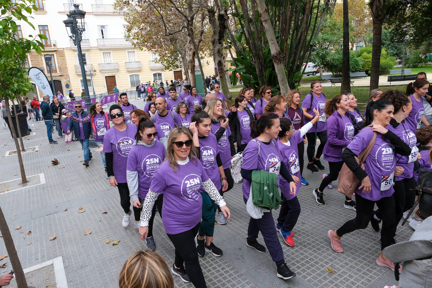 Fotos: Cádiz corre contra la violencia de género