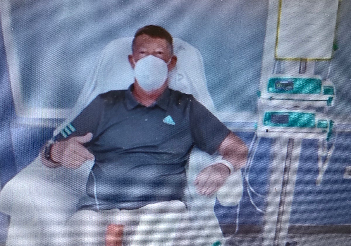 Sebastián Herrera lucha con todas sus fuerzas.