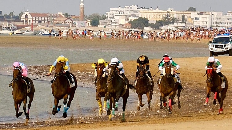 Sanlúcar retoma la fiesta: ¡al galope!