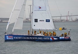 Los primeros barcos de la Clipper Race arriban a Puerto Sherry tras una dura travesía