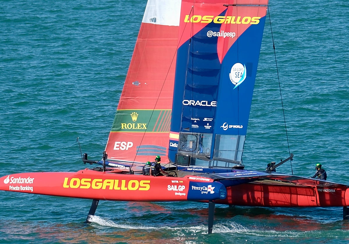 Los Gallos no pudieron ganar en Cádiz.