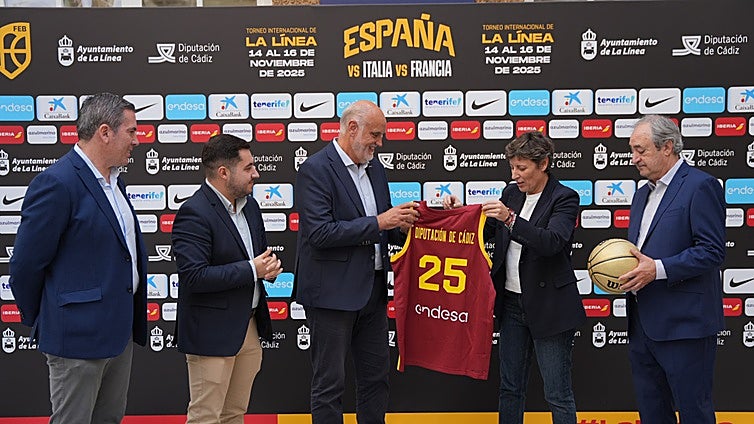 Lo mejor del baloncesto femenino mundial se cita La Línea entre el 14 y el 16 de noviembre