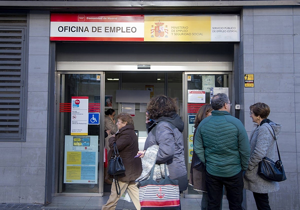 La ayuda de 2.880 euros que puedes solicitar al SEPE si cumples con ...