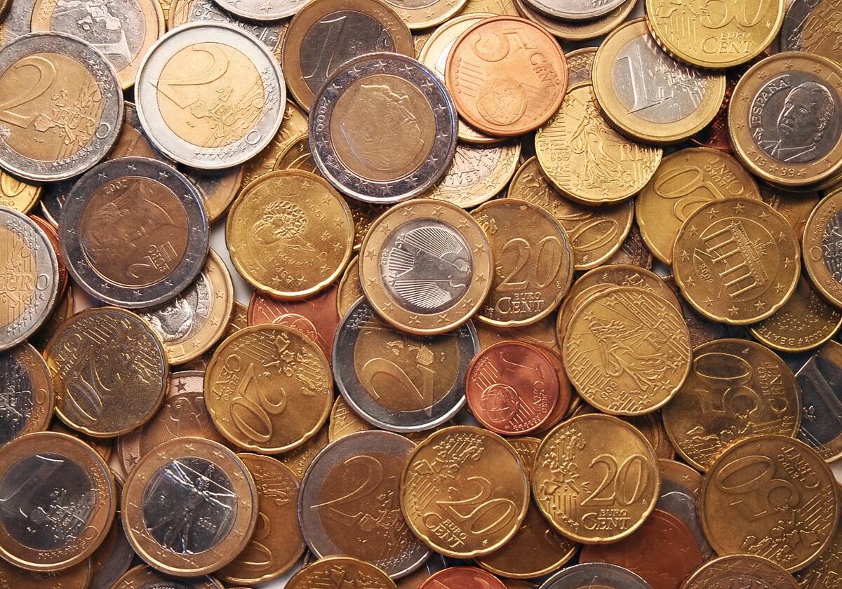 En el Banco de España pueden cambiar monedas pequeñas por billetes