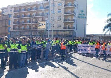 Acerinox y trabajadores se emplazan al 1 de abril para continuar las negociaciones por el convenio colectivo