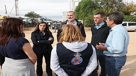 Pedro Sánchez se encuentra en el Cecopi tras ser evacuado de Paiporta por los altercados