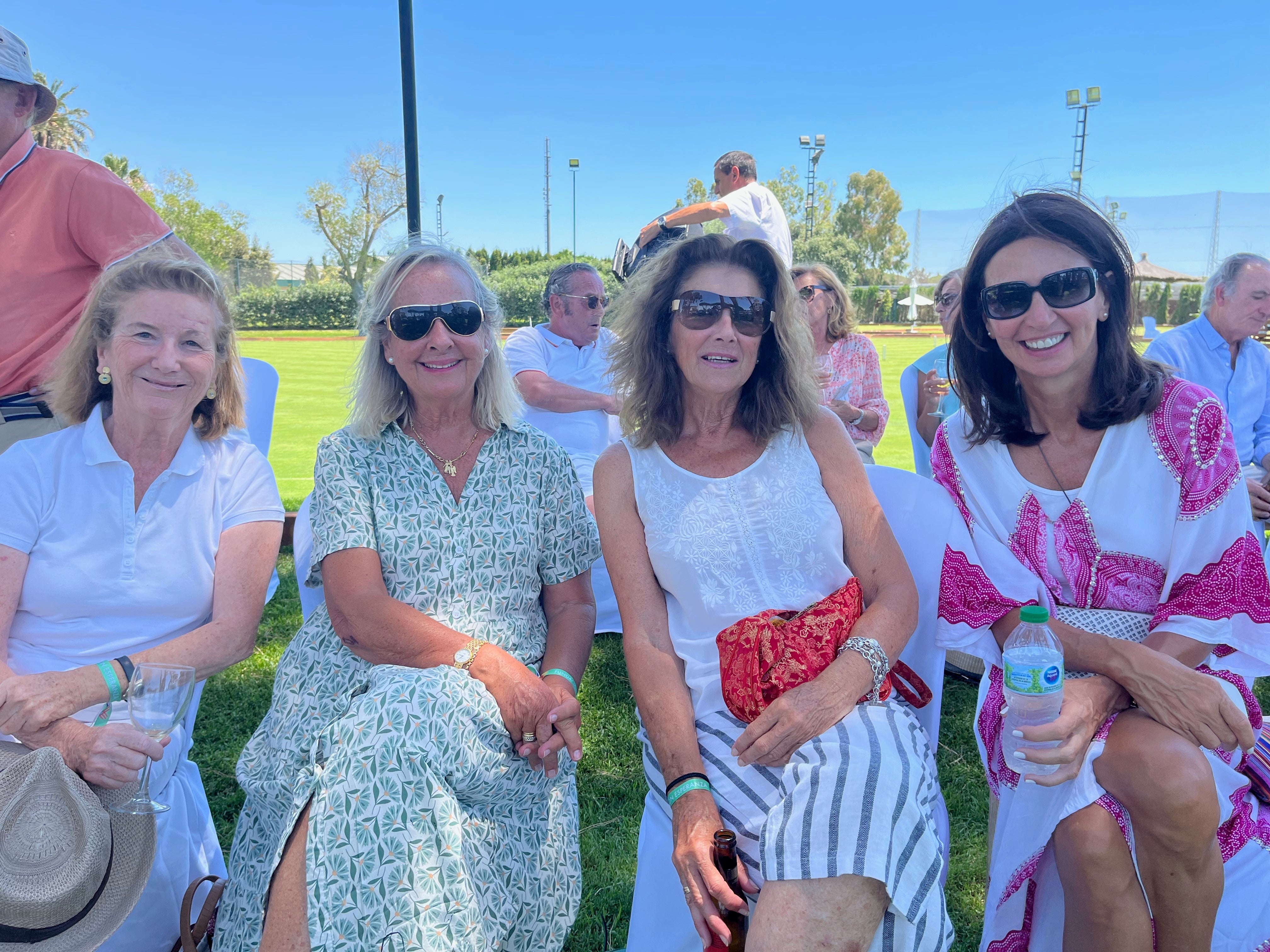 Leonor Lacave, María Gridilla, Carmen Barbadillo y Ana Mochales.
