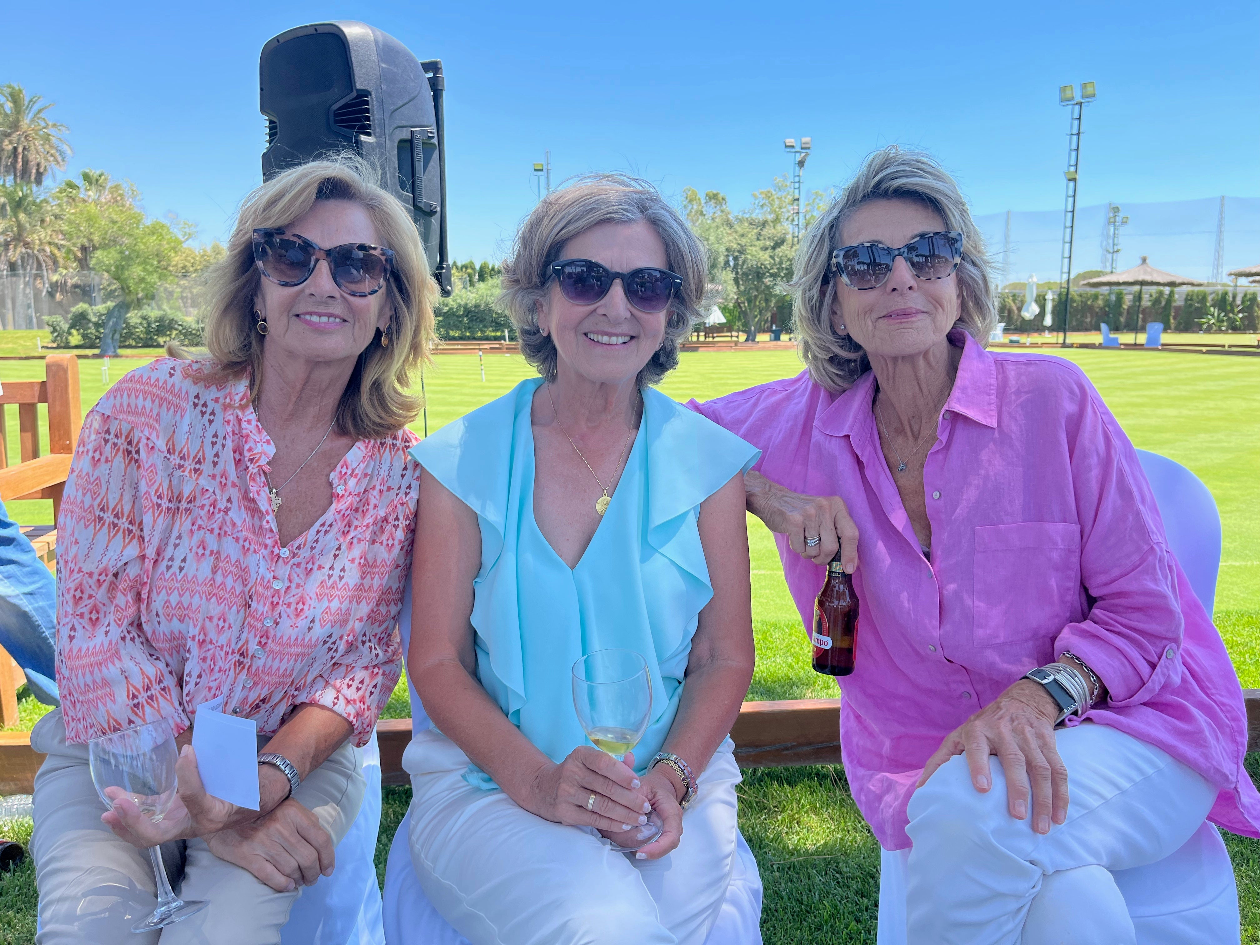 Asunción García, Marilo Sánchez y Pilar Alvear.