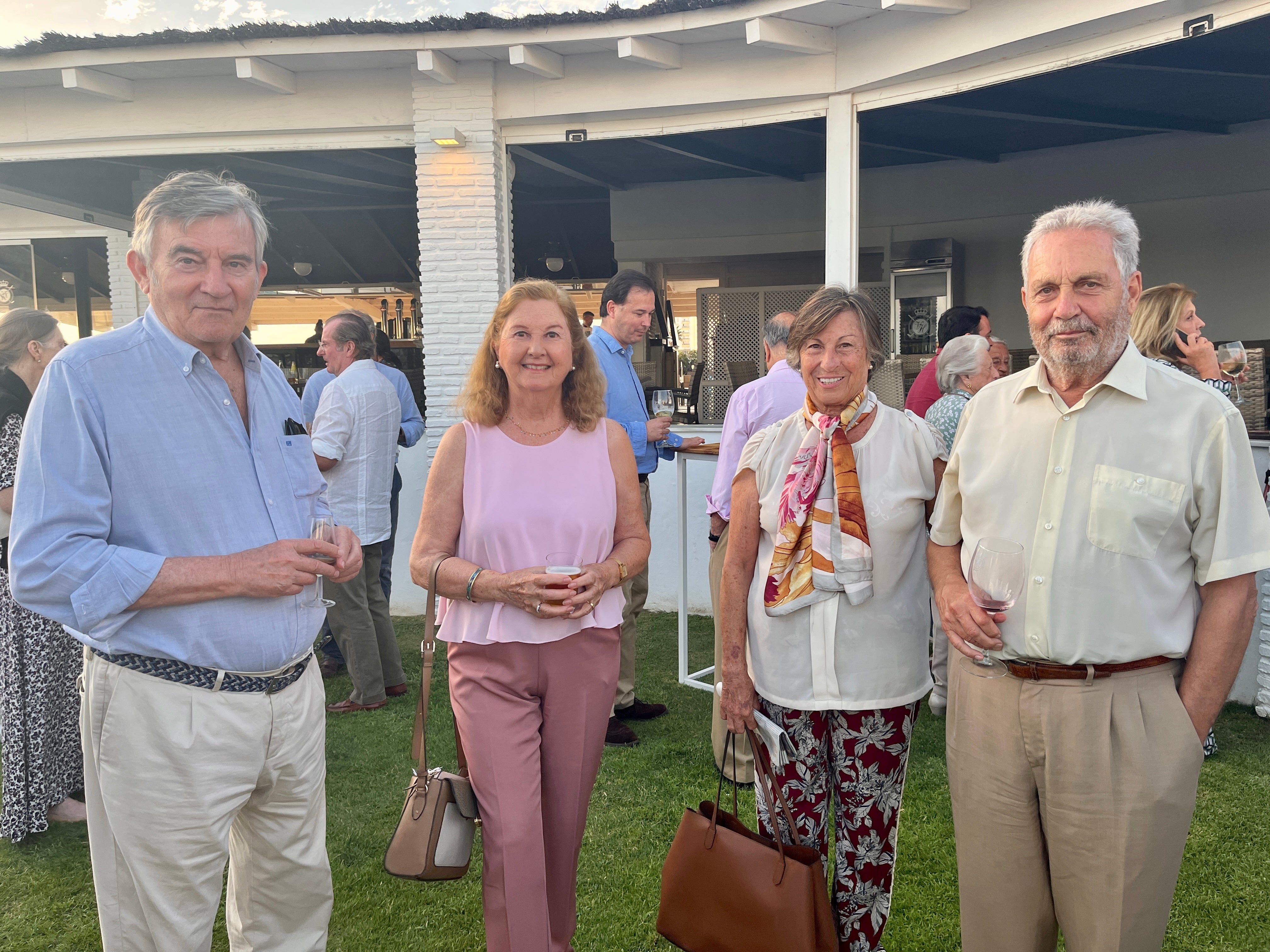 Luis Oleaga, Carmen Jaques, Hortensia Menéndez y Curro Molero.