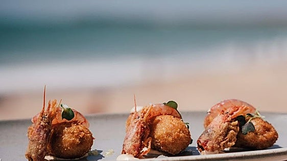 Dónde comer en la Costa Atlántica de Cádiz: Conil, entre la almadraba y la huerta