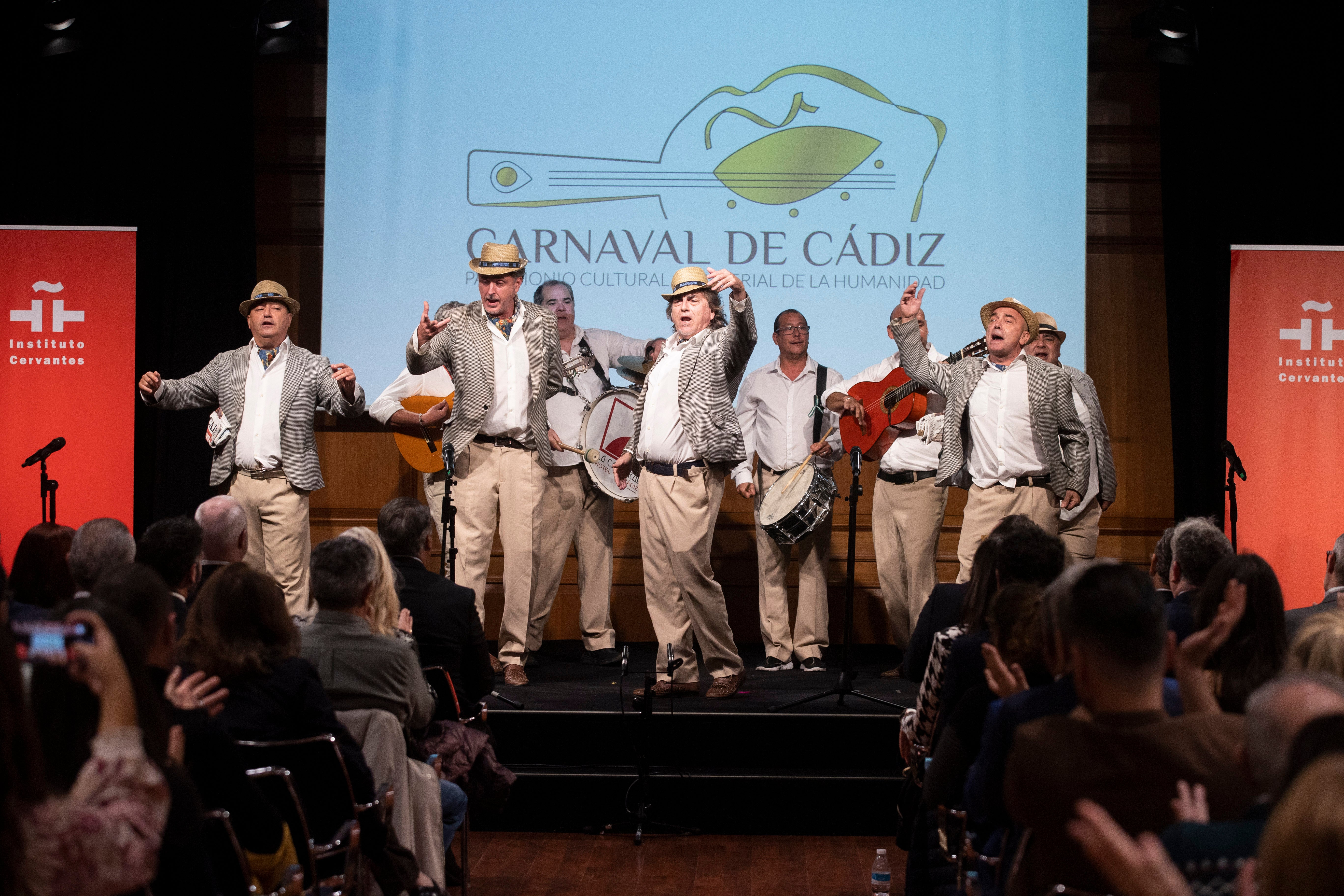 Fotos: El Carnaval de Cádiz quiere ser Patrimonio de la Humanidad