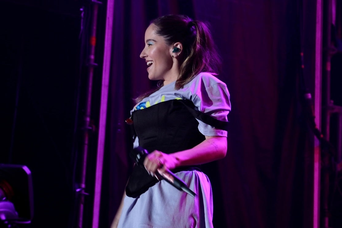 En imágenes: La tribu de Camilo inunda de amor el Concert Music Festival