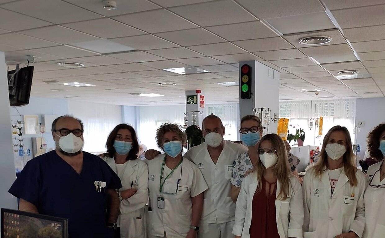 Un hematólogo del Puerta del Mar, finalista de los Premios del Grupo Español de Pacientes con Cáncer