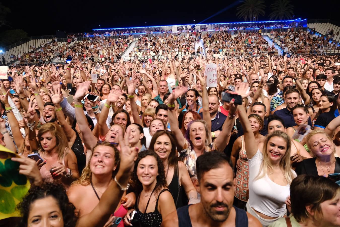 El huracán Maluma arrasa en el Concert Music de Chiclana