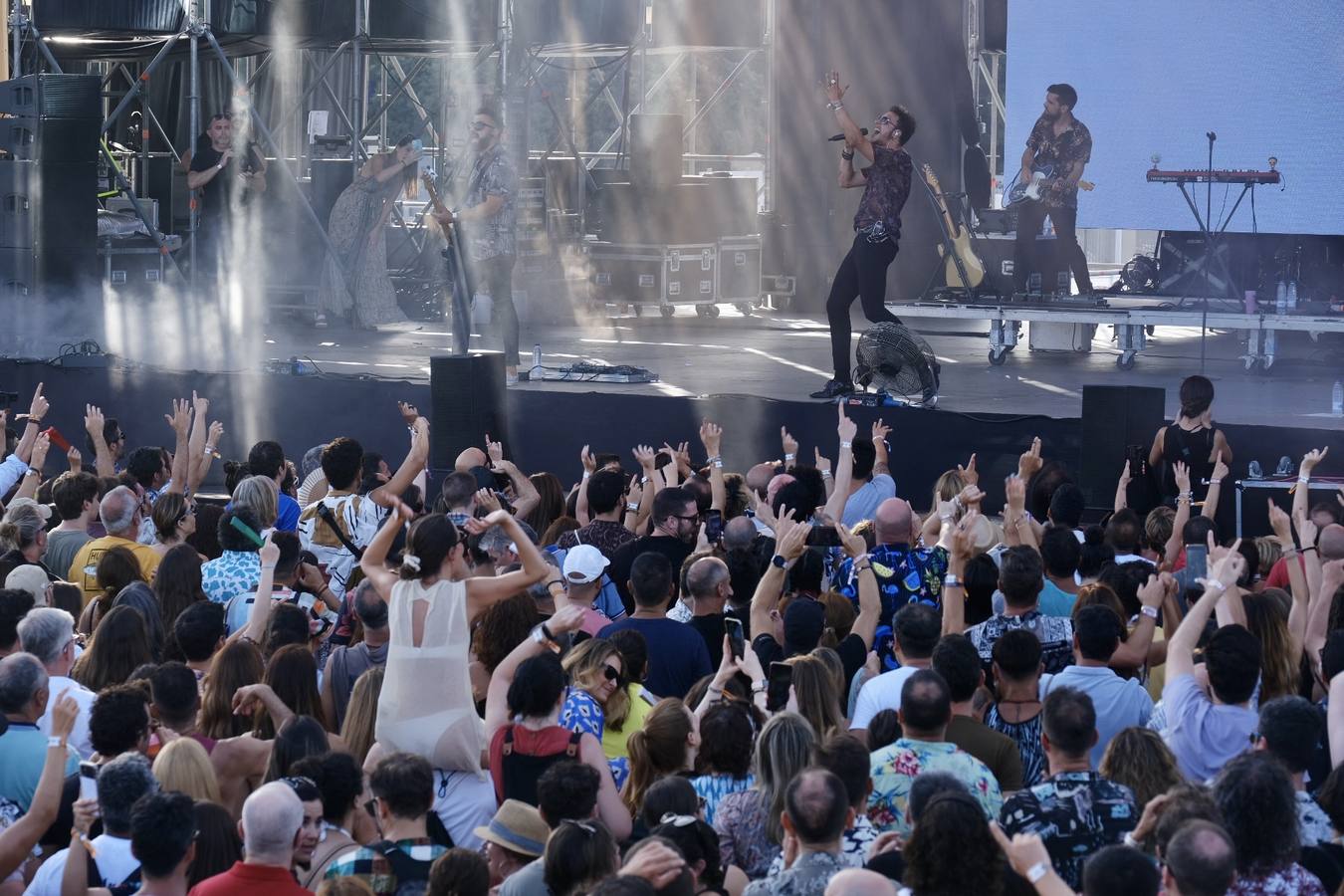 Casi 30.000 personas disfrutan del regreso del Festival No Sin Música de Cádiz