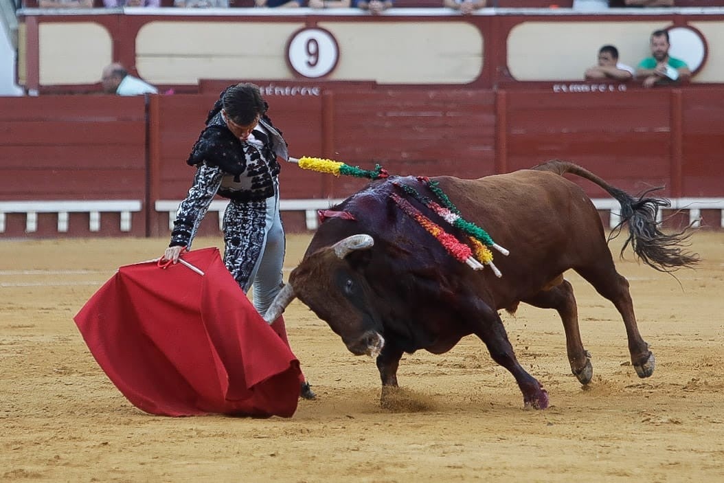 Los toros en la plaza de El Puerto de Santa María 