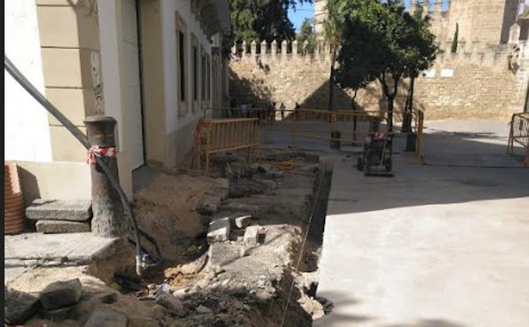 Apemsa ejecuta obras de mejora en la calle Santo Domingo