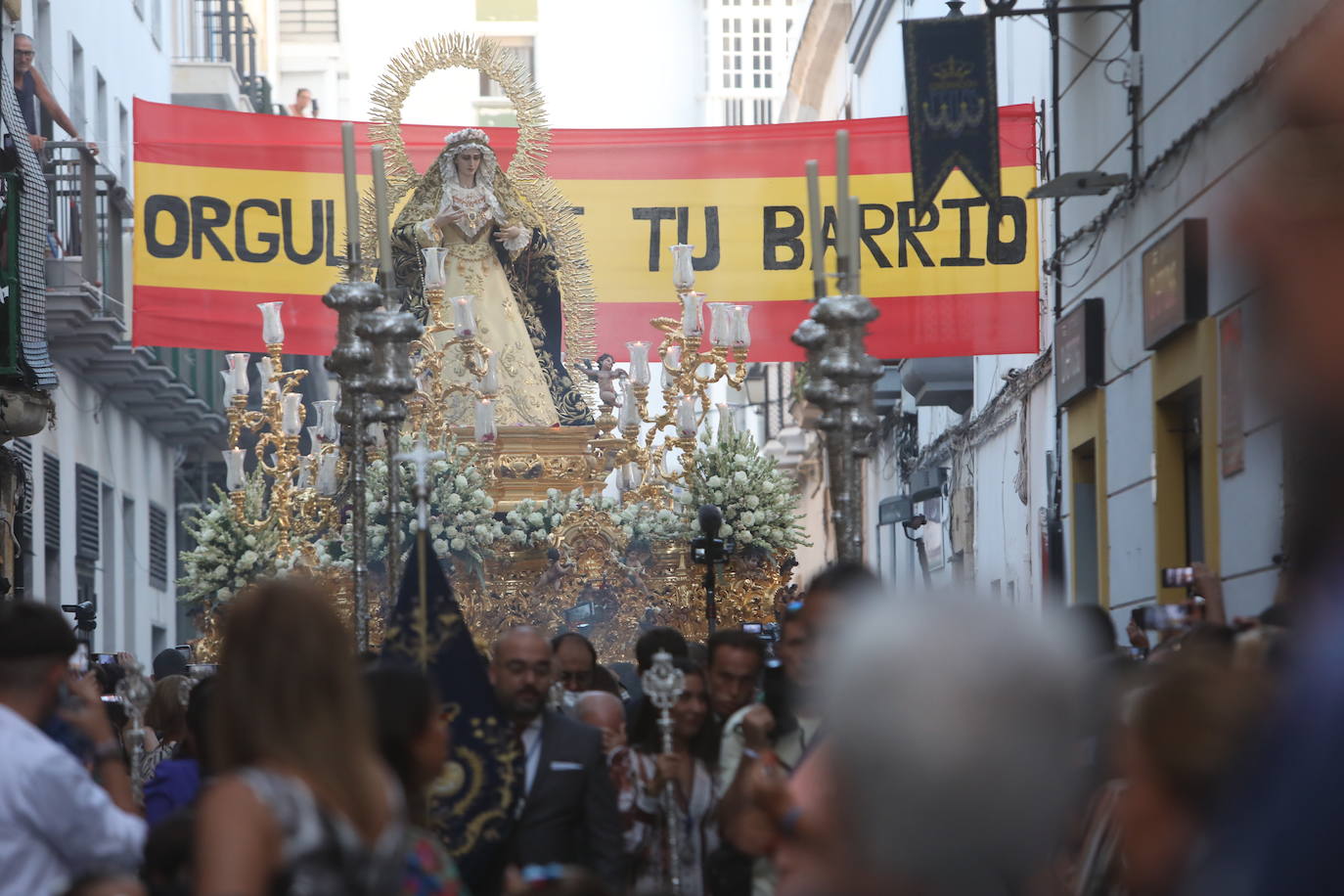 Las imágenes del traslado de la Dolorosa de la archicofradía de la Palma al santuario de la Patrona