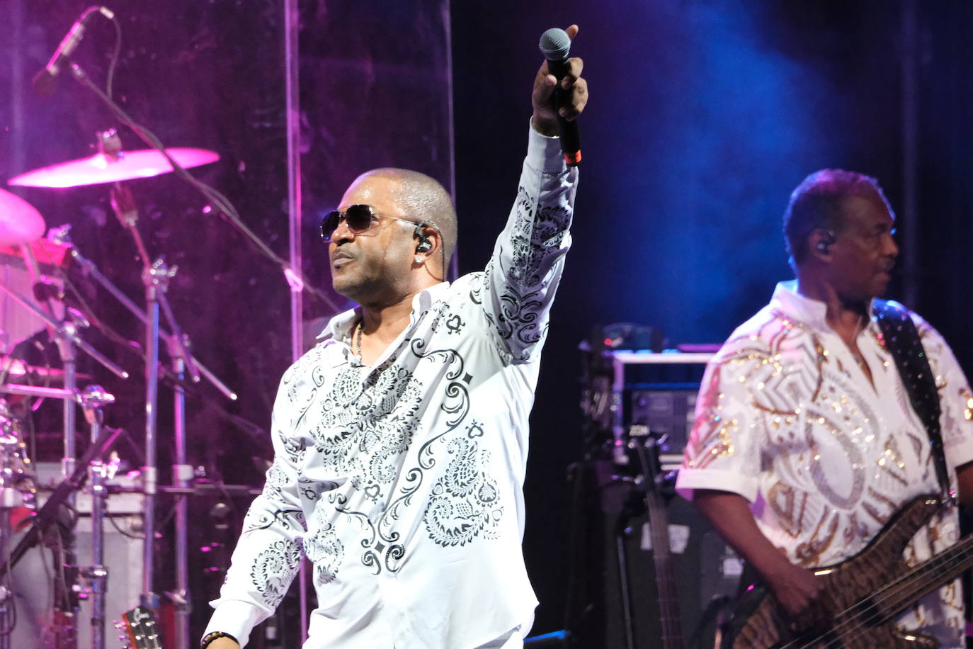 En imágenes: Jerez baila funky al ritmo de Kool&amp;The Gang