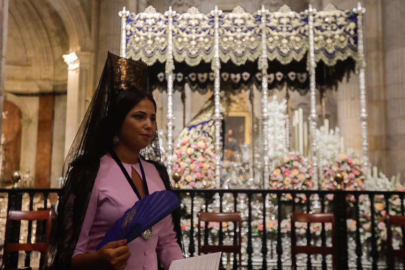 Coronación de la Virgen de las Penas en la Catedral