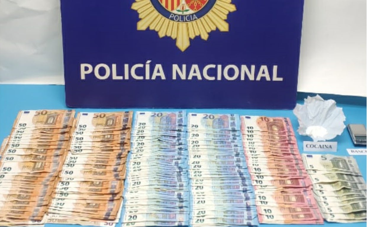 La Policía desarticula un punto de venta de cocaína en El Puerto