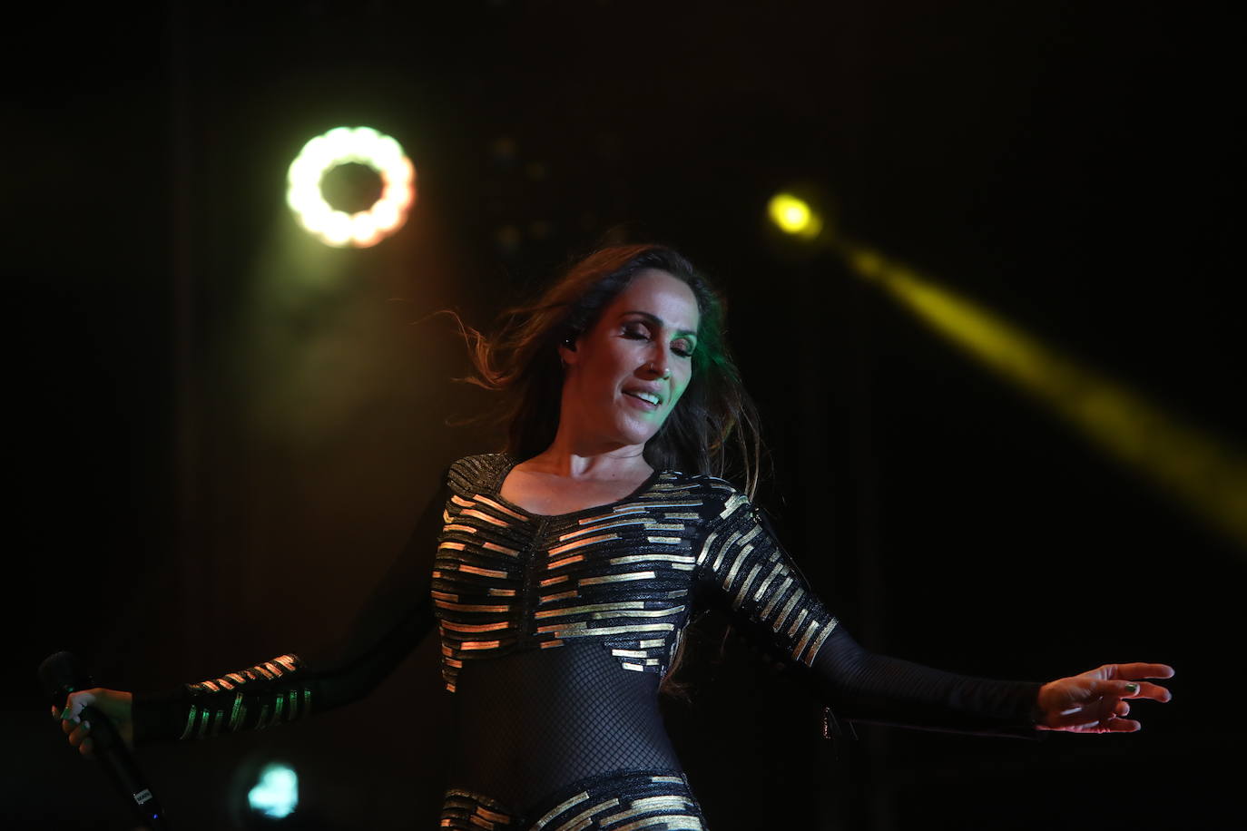 Así ha sido el concierto de Malú en Chiclana: garra y pasión