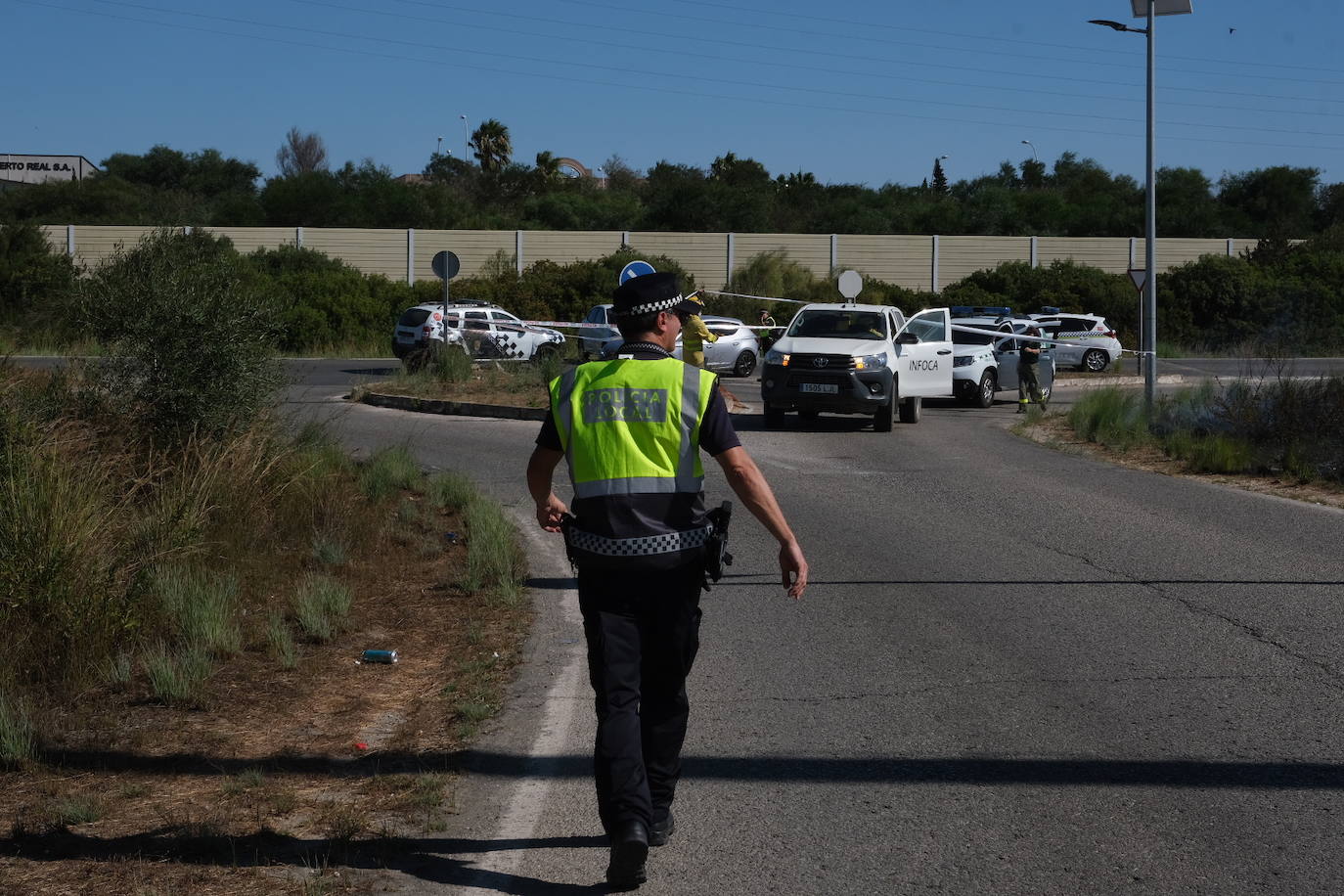 Las imágenes del incendio en Puerto Real