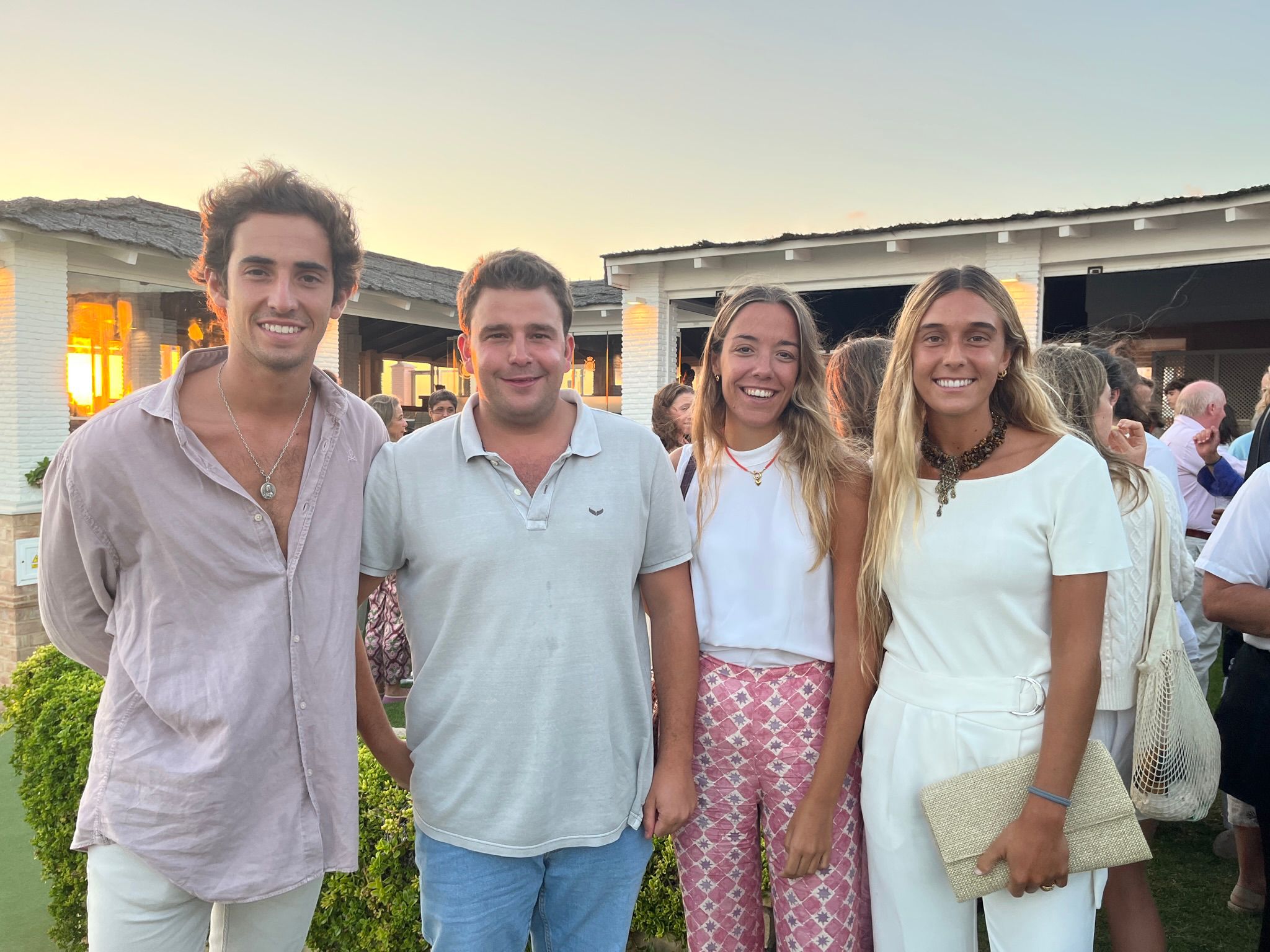 Antón de la Puerta, Jaime Leal, Pilar Benjumea y Blanca Cortés.