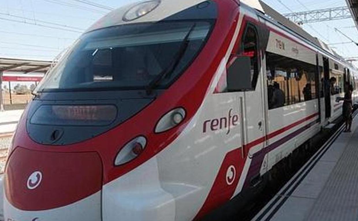 Renfe vende 2.716 abonos con la reducción del 30% en Cádiz, en las primeras 24 horas