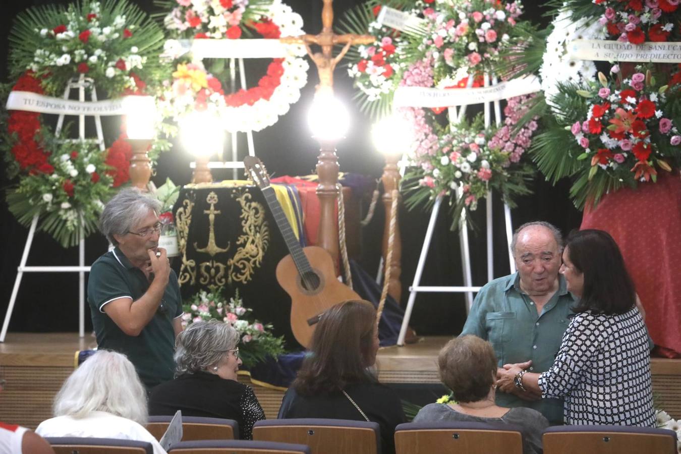 Fotos: Capilla ardiente de Manolo Sanlúcar