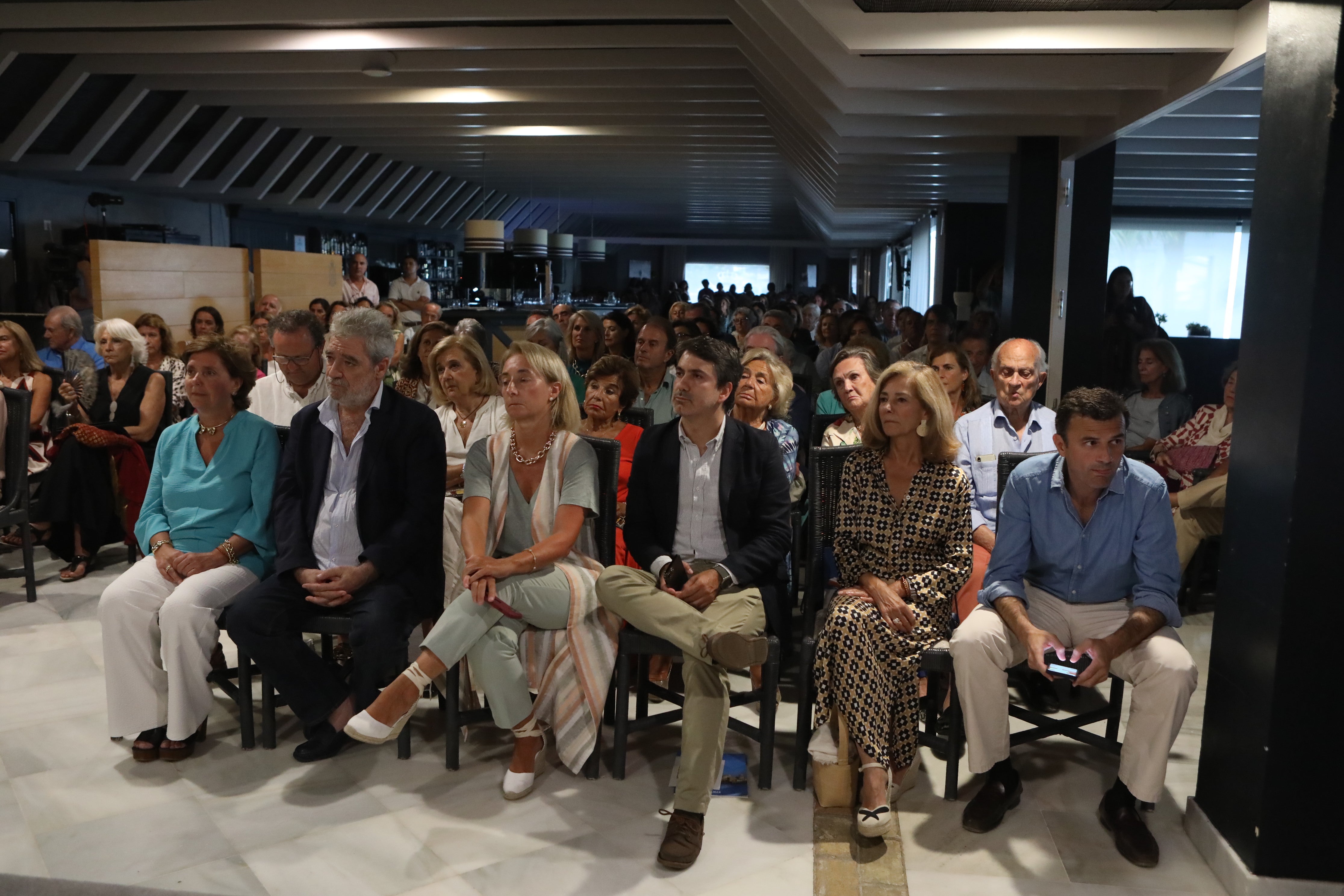 Fotos: Isabel Díaz Ayuso, en el Aula de Vista Hermosa de El Puerto