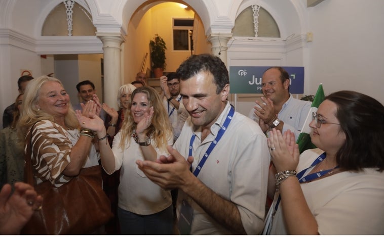 Bruno García (PP) destaca su entrega y capacidad de gestión de Mercedes Colombo