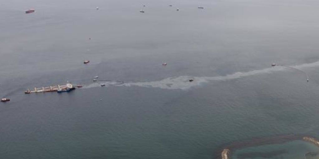 Gibraltar Espera Completar Hoy Sábado La Operación De Bombeo De Un Tanque De Fueloil Del Buque Os35 Gibraltar Espera Completar Hoy Sábado La Operación De Bombeo De Un Tanque De Fueloil Del Buque Os35