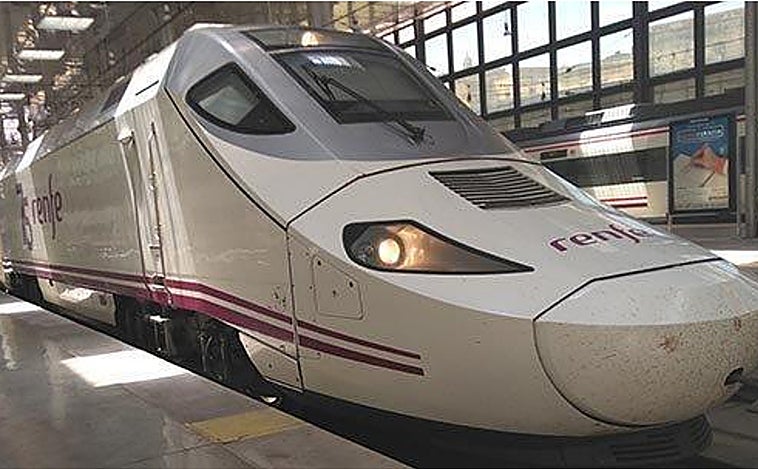 Más de 26.000 gaditanos  disfrutan del abono gratuito para viajar en tren