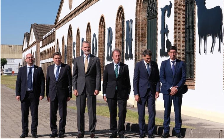 Antonio Mota y Bodegas Osborne, premios anuales por el Día Mundial del Turismo