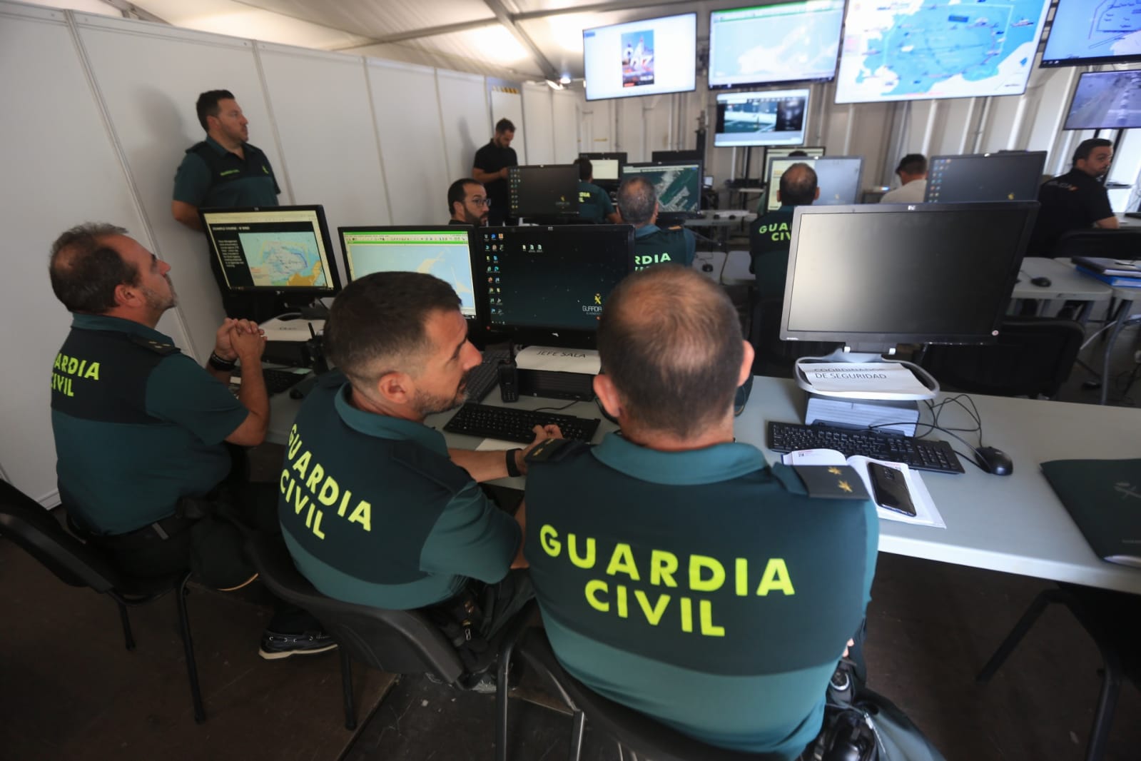 Fotos SailGP: máxima seguridad en Cádiz para que todo salga a la perfección