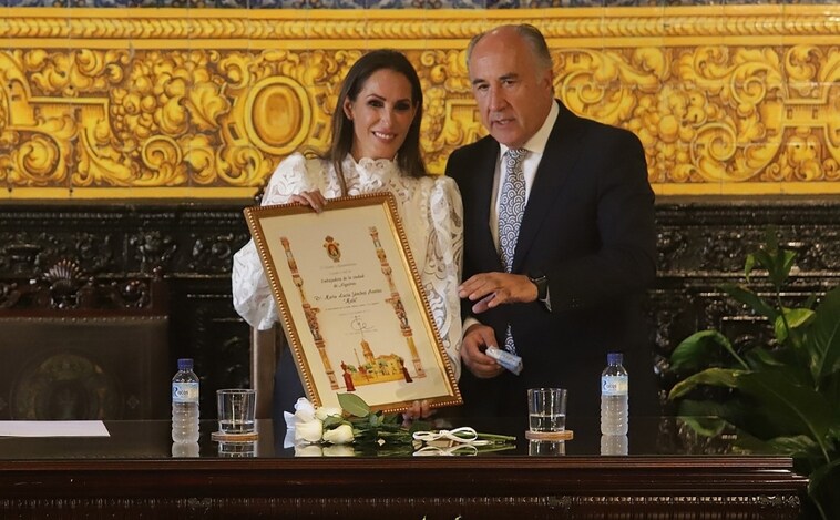 Malú, nombrada embajadora de Algeciras