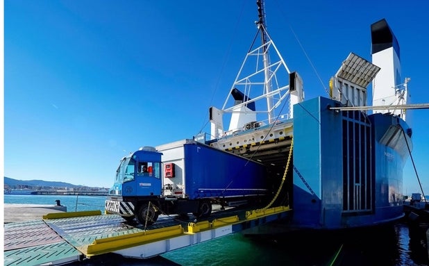 Paro indefinido del transporte en el puerto de Algeciras