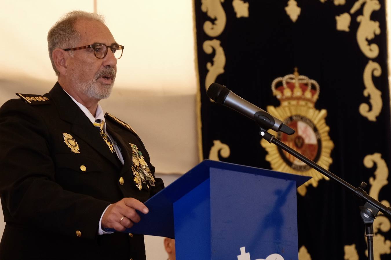 Fotos: Celebración del Día de la Policía Nacional en Cádiz