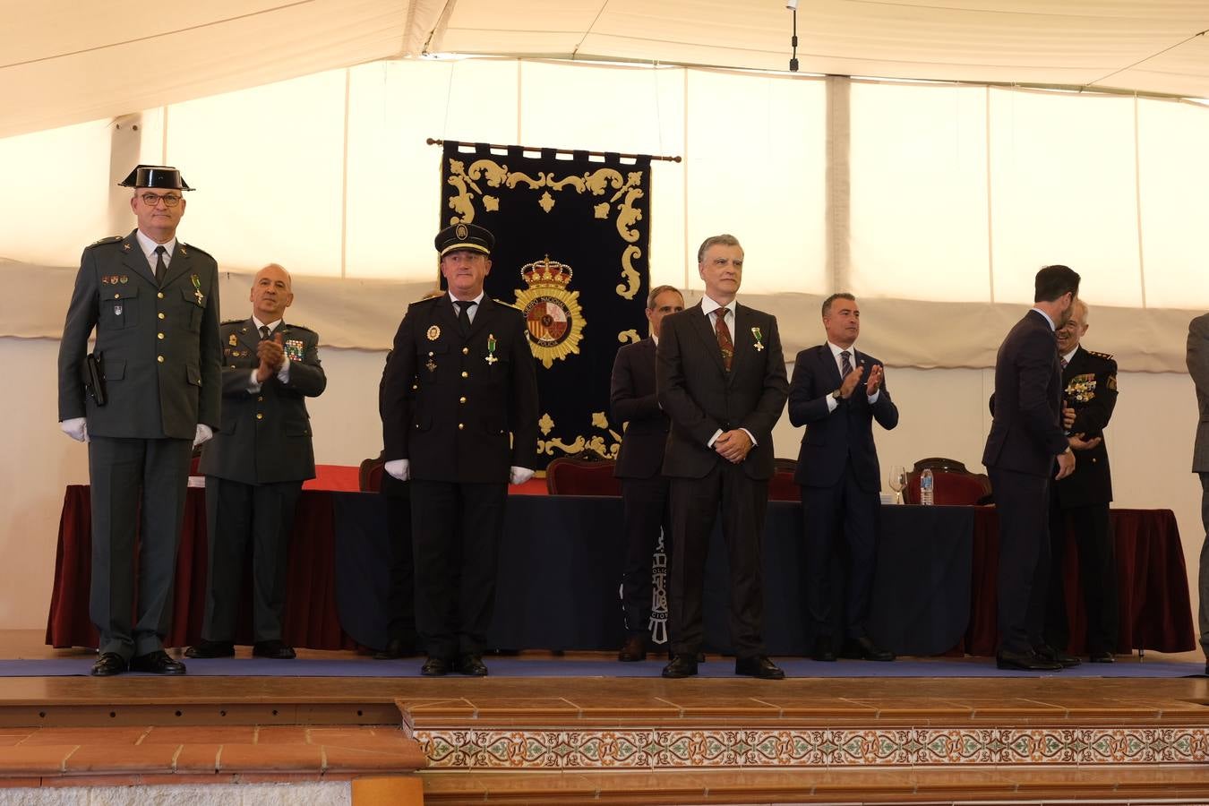 Fotos: Celebración del Día de la Policía Nacional en Cádiz