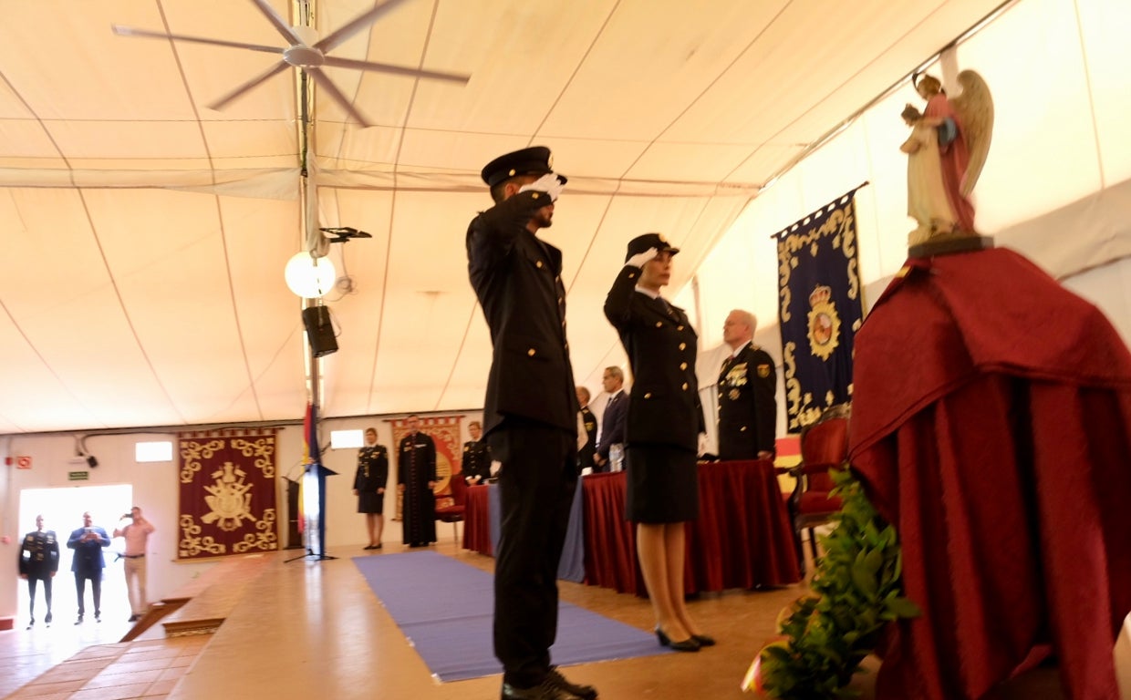 Fotos: Celebración del Día de la Policía Nacional en Cádiz