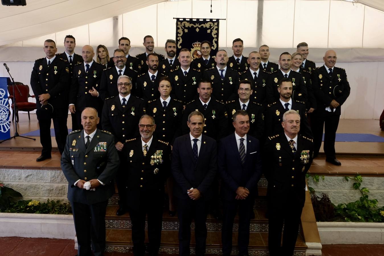 Fotos: Celebración del Día de la Policía Nacional en Cádiz