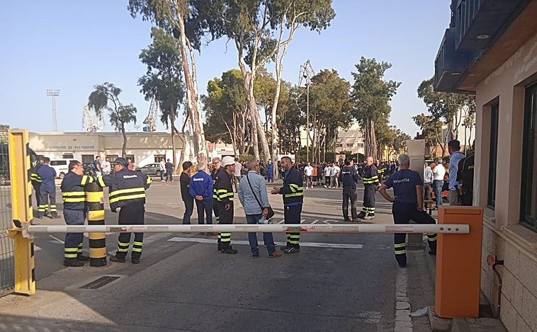 El astillero de San Fernando vuelve a la normalidad tras un acuerdo sobre el despido de un trabajador