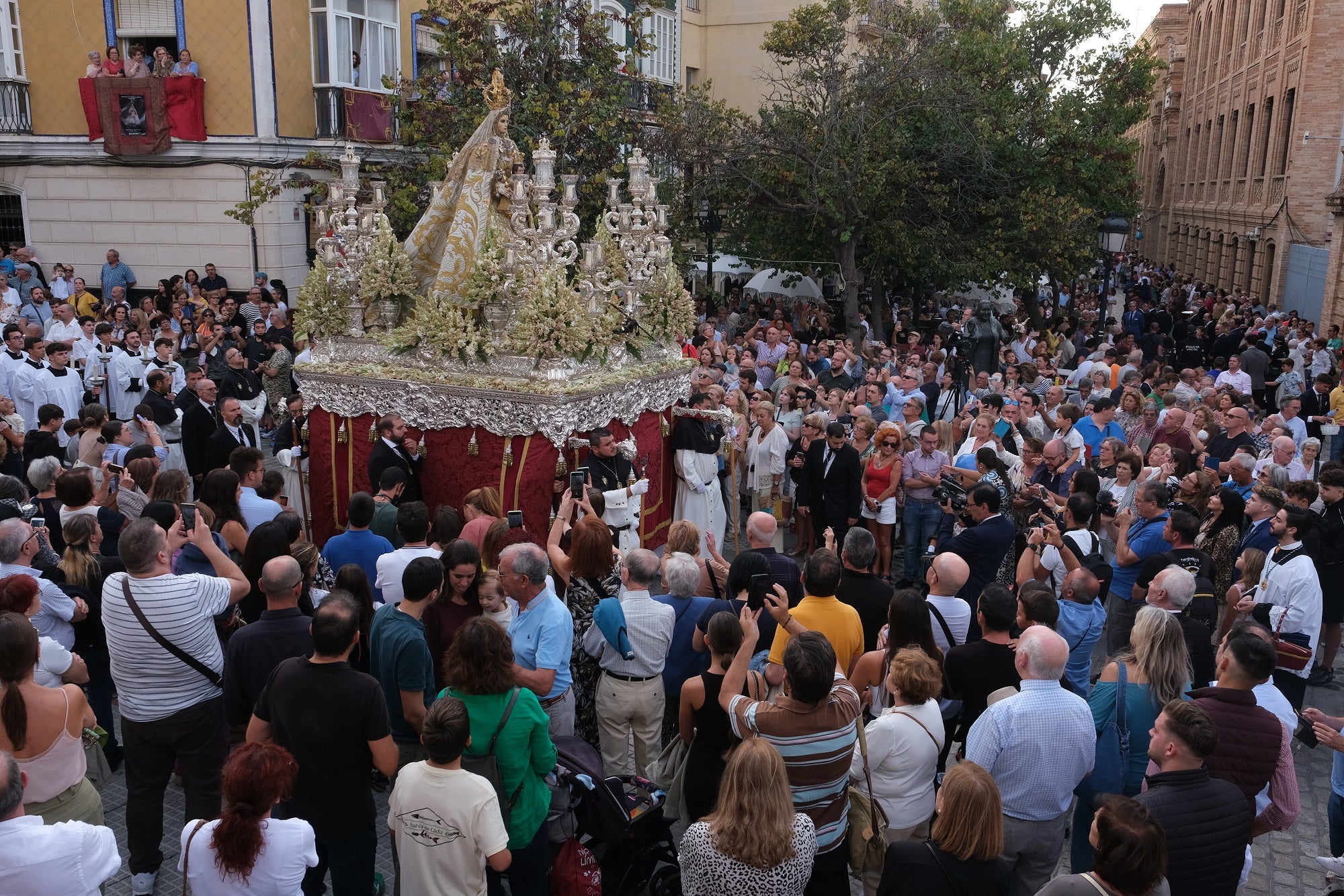 En imágenes: Procesión de la Virgen del Rosario