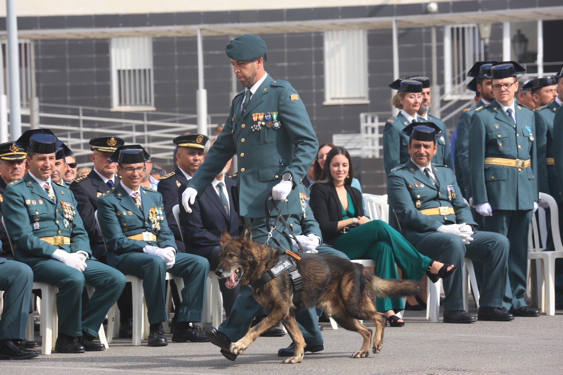 Fotos: La Guardia Civil celebra la festividad de su patrona en Cádiz