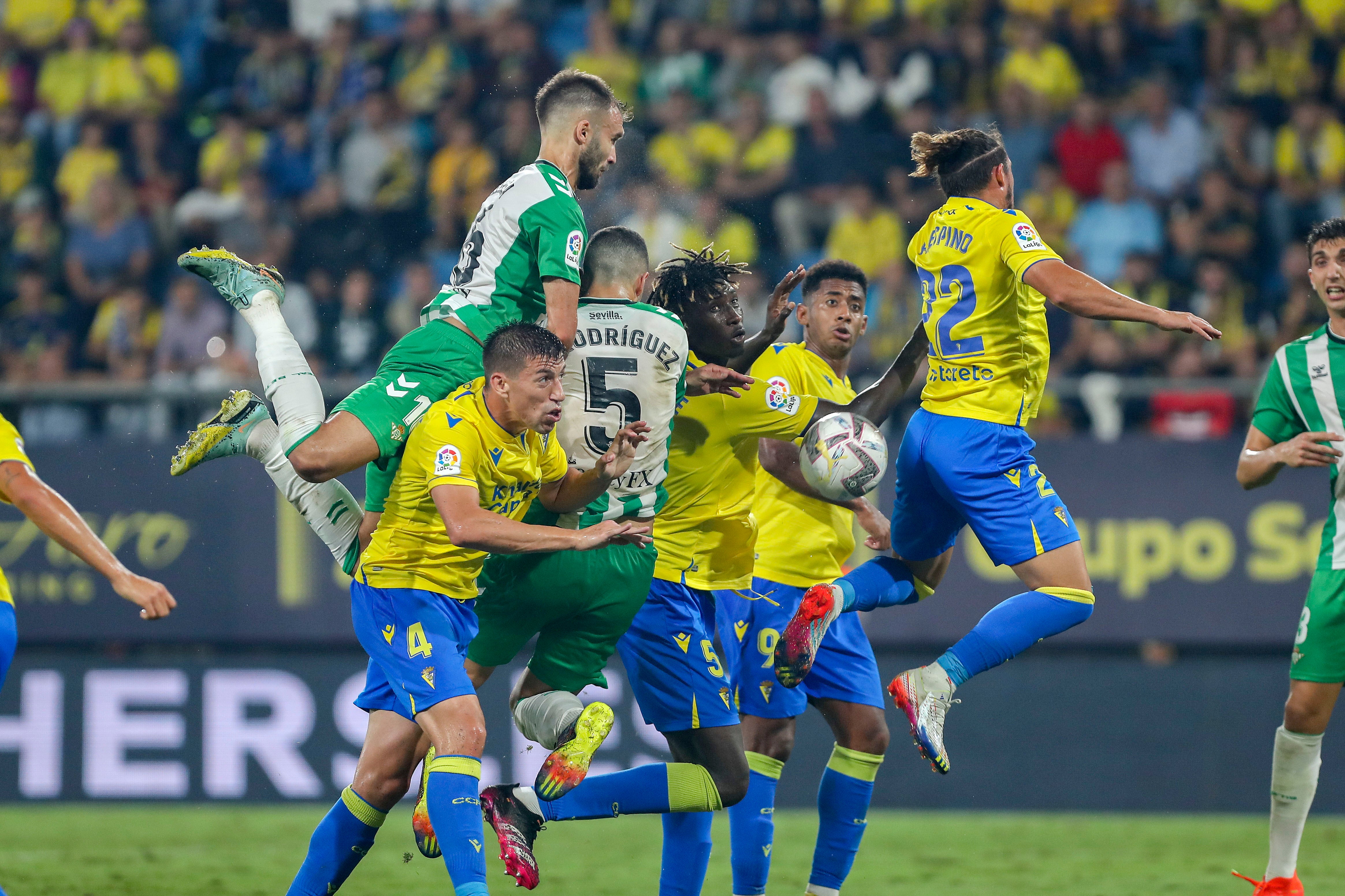 Fotos: las mejores imágenes del Cádiz CF-Real Betis